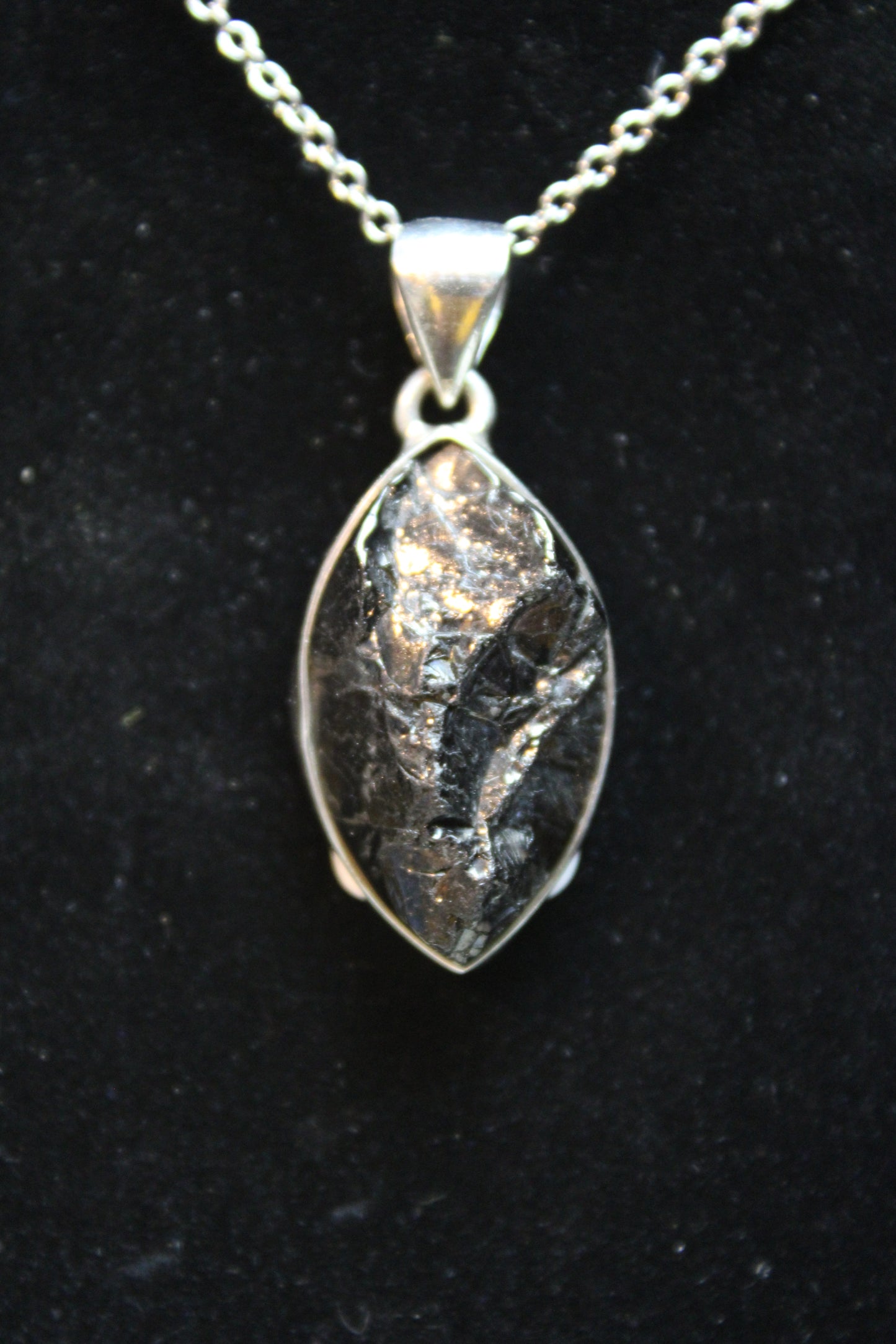 Shungite Elite pendant in 925 silver