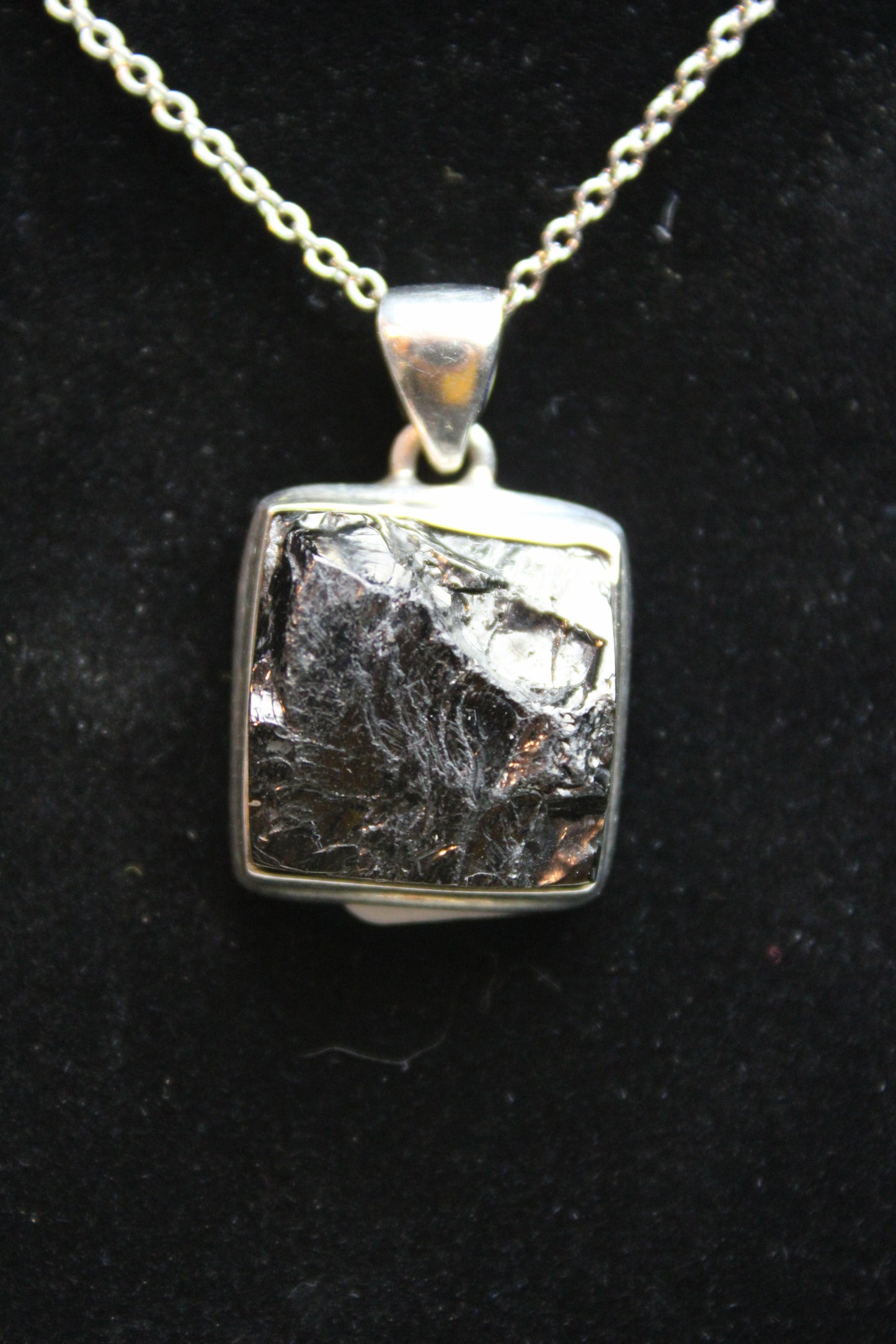 Shungite pendant in .925 silver