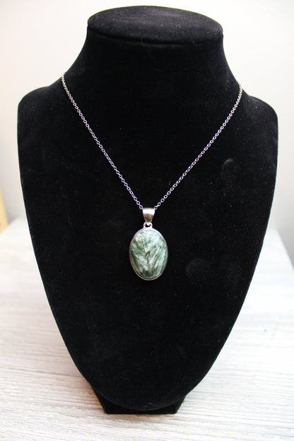 Seraphinite Pendant in .925 silver